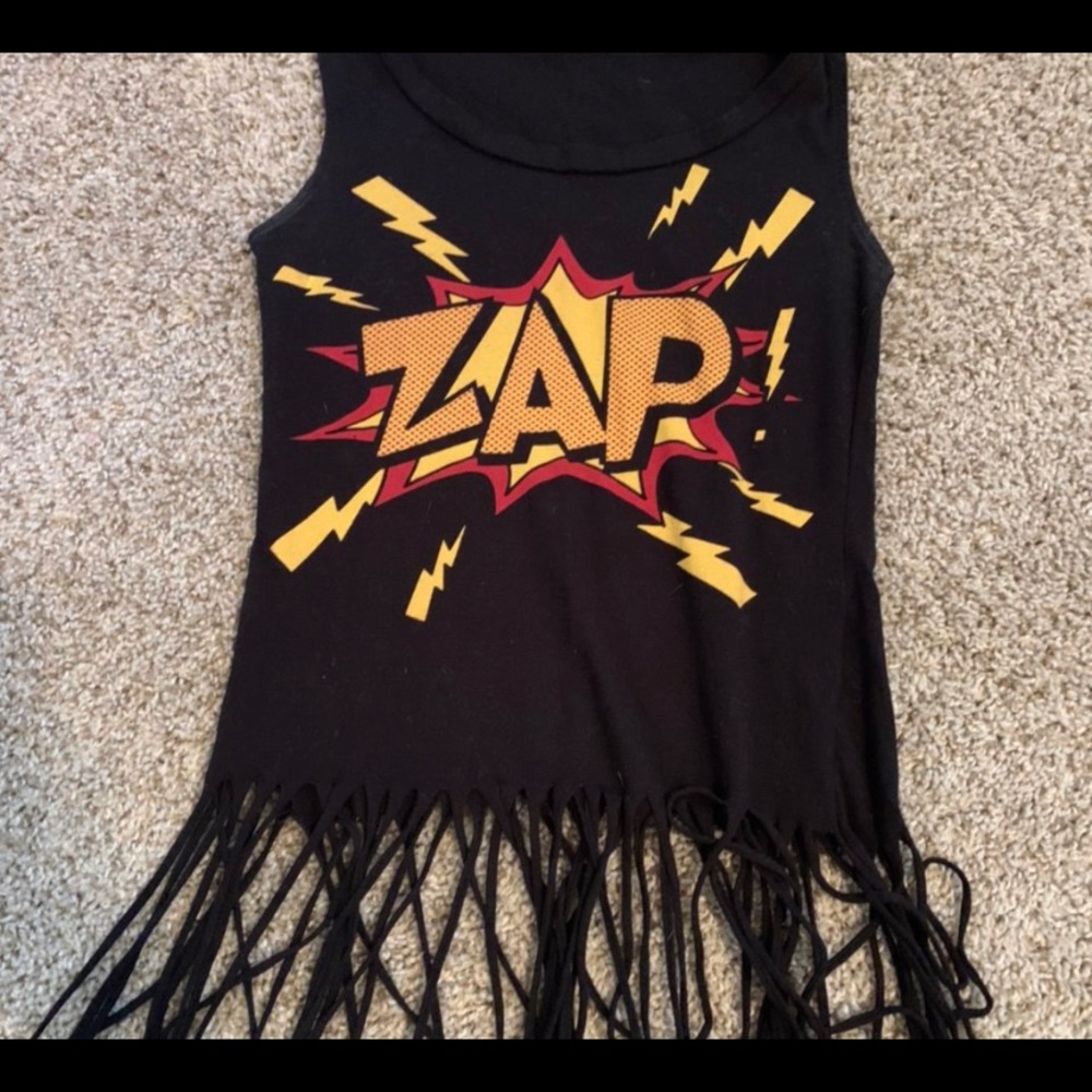 GRAPHIC TANK FRIZZLE TOP